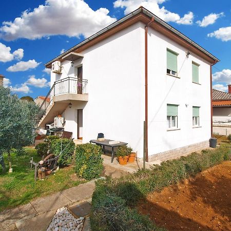Apartment Slavica 2010 Pula Exterior photo